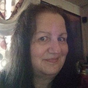 Meet your Posher, Marianne